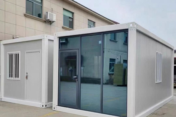 The Rise of Cold Chain Containers: Ensuring Food Safety and Pharmaceutical Transportation